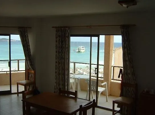Apartamentos Arcos Playa S'Illot  Hotel S'Illot (Mallorca)