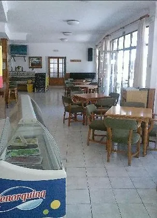 Apartamentos Arcos Playa S'Illot  Spain