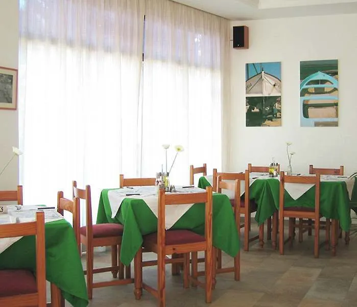 Apartamentos Arcos Playa S'Illot  Spain