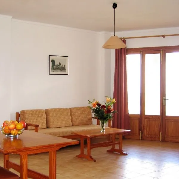 Hotel Apartamentos Arcos Playa S'Illot