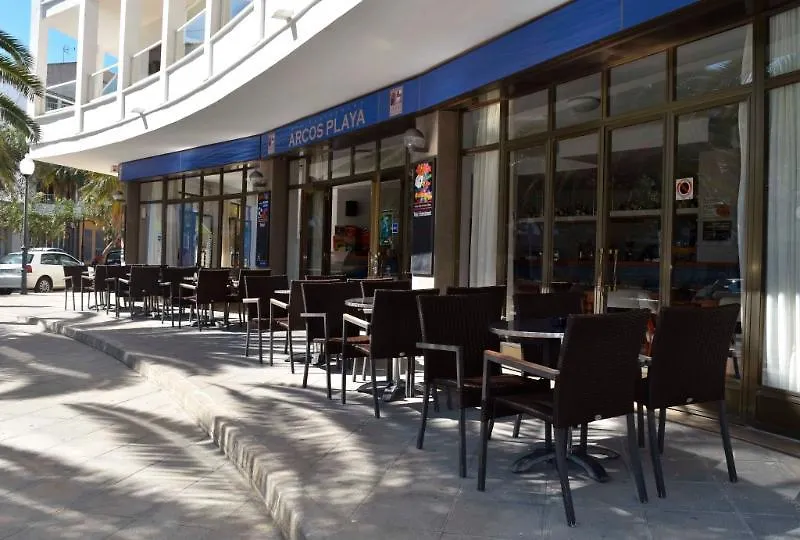 Apartamentos Arcos Playa S'illot Španělsko